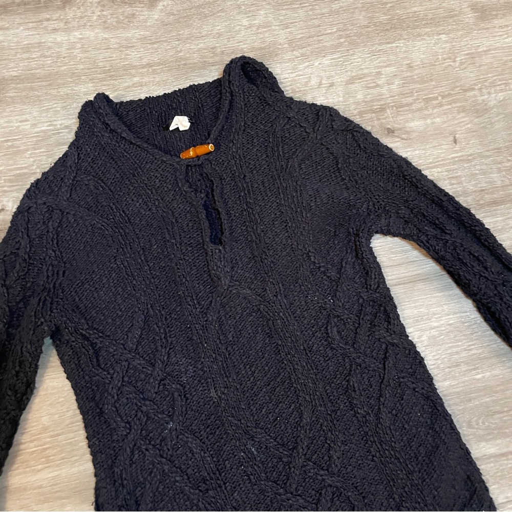 Vintage J Crew Cable Knit Sweater - Picture 6 of 7